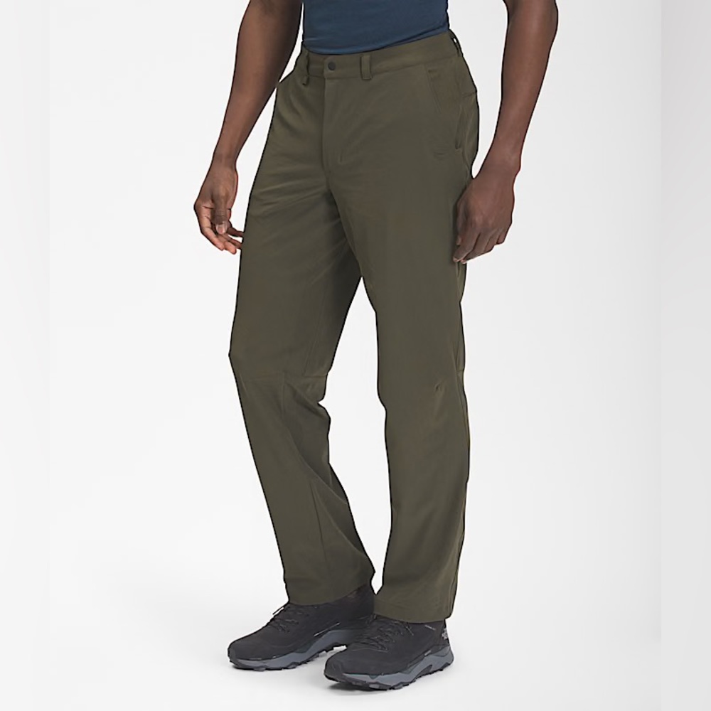 The North Face Men's Paramount Pant 30 long
30 waist, (long) 34 inseam.